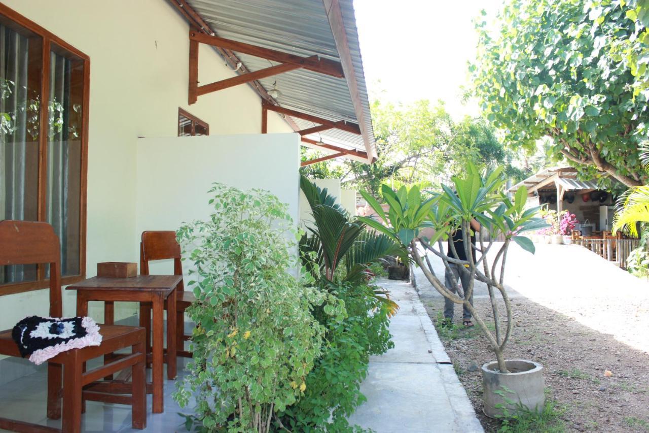 Herry Homestay Kuta  Exterior photo